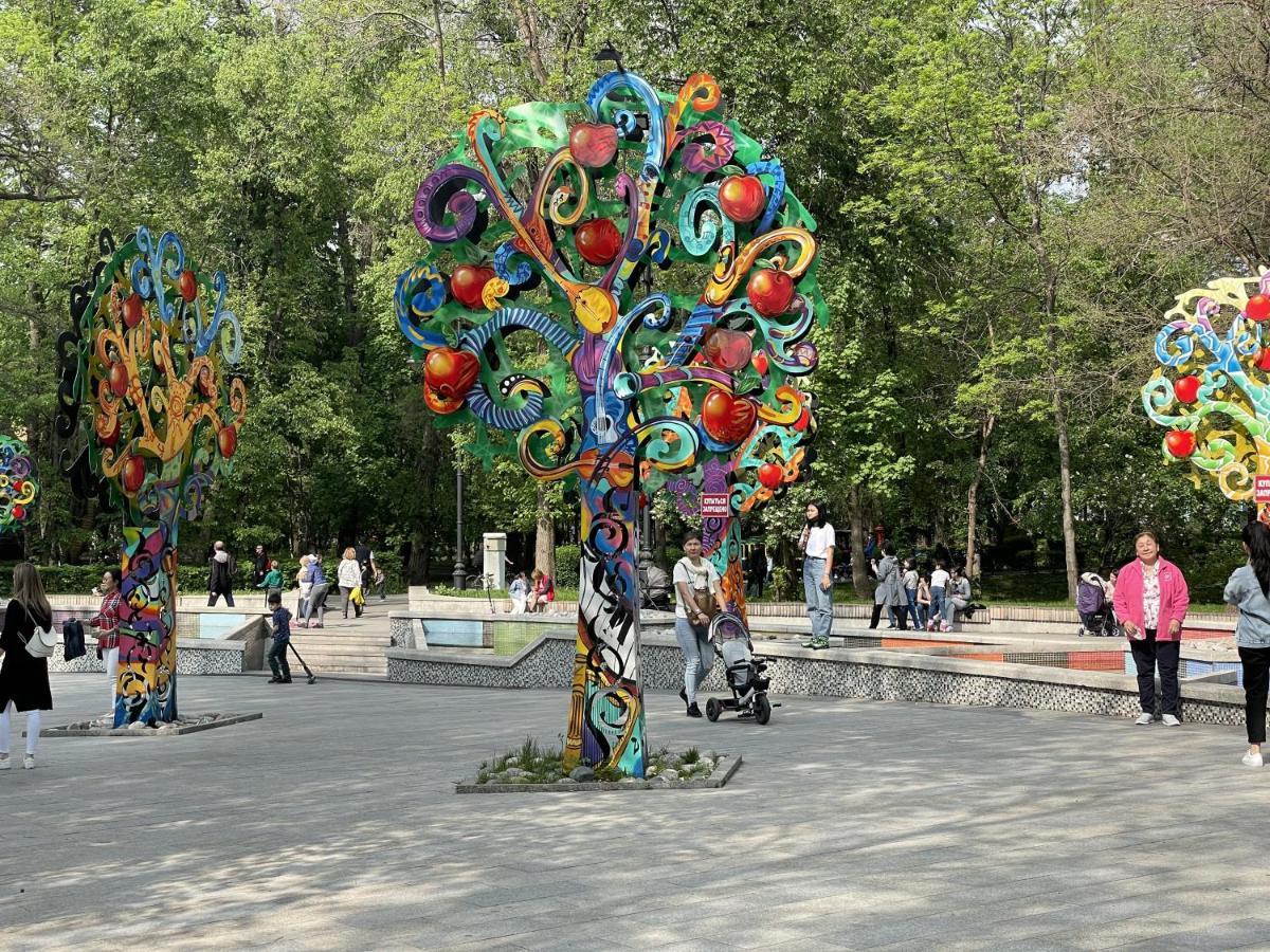 Апартаменты #2 Almaty Eksteriør bilde